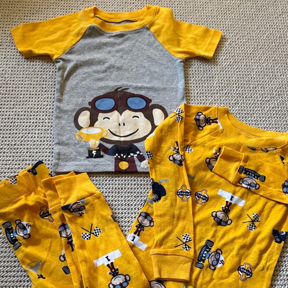 Pajamas 3 pieces Wonderkids toddler new size 3T cotton